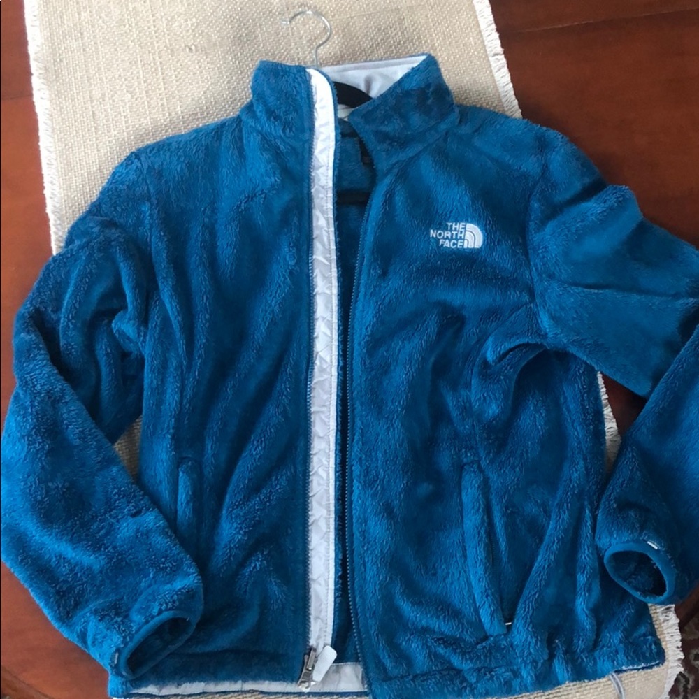 Women’s turquoise North Face Osito Jacket